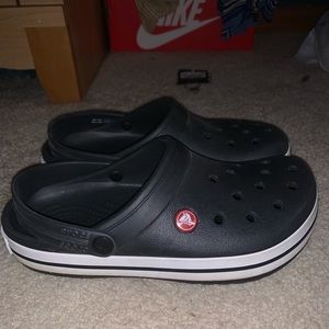 CROCS black band crocs